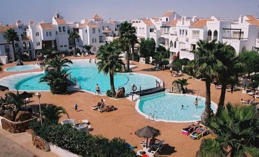 Apartamentos Golf Center Pueblo