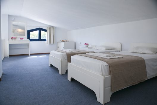 Apartamentos Govino Bay