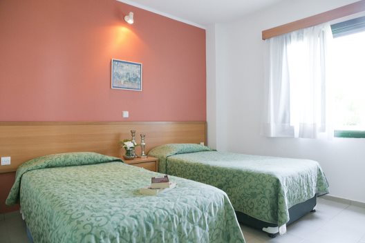 Apartamentos Govino Bay