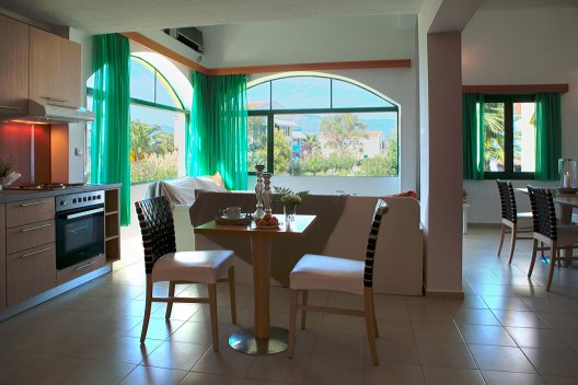Apartamentos Govino Bay