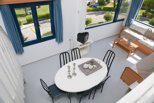 Apartamentos Govino Bay