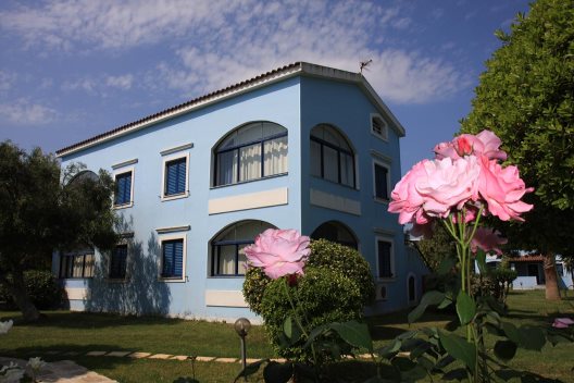 Apartamentos Govino Bay