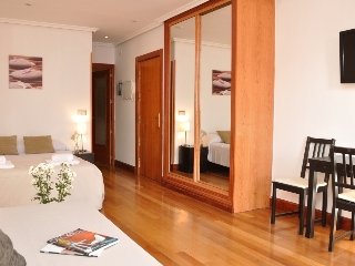 Apartamentos Gran Via Sol
