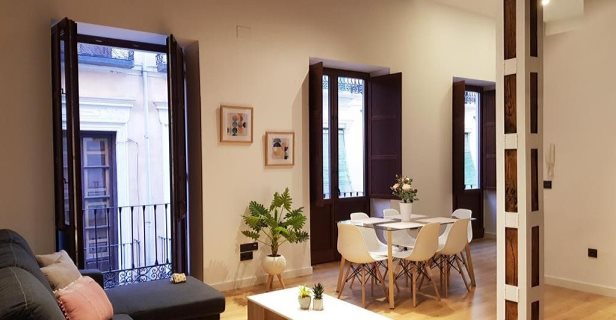 Apartamentos Granada Deluxe 3000