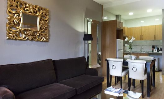 Apartamentos Grandom Suites