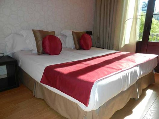 Apartamentos Grandom Suites
