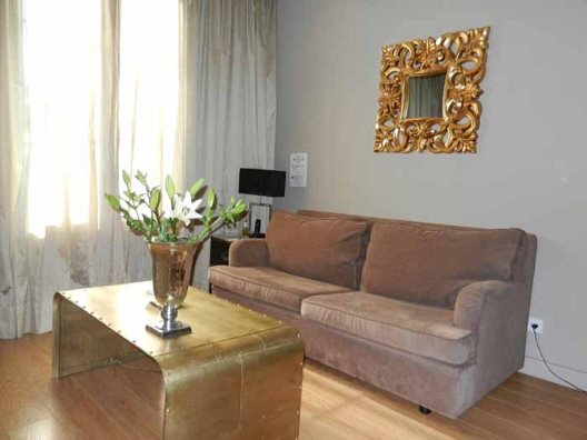 Apartamentos Grandom Suites