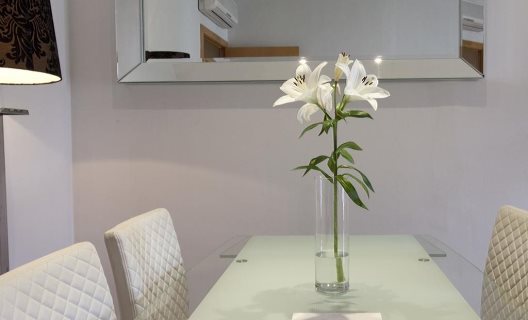 Apartamentos Grandom Suites