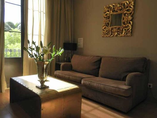 Apartamentos Grandom Suites