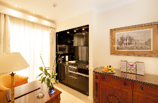 Apartamentos Guadalpin Boutique