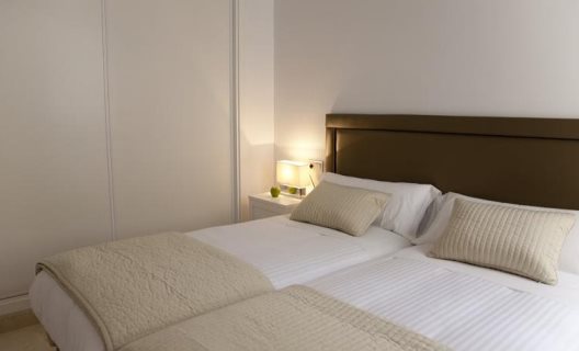 Apartamentos Habitat Suites Gran Vía 17