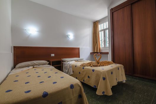 Apartamentos Heliomar Palmeras