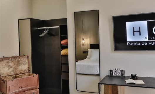 Apartamentos Ho Puerta De Purchena