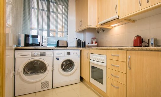 Apartamentos Holidays2fuengirola Carvajal