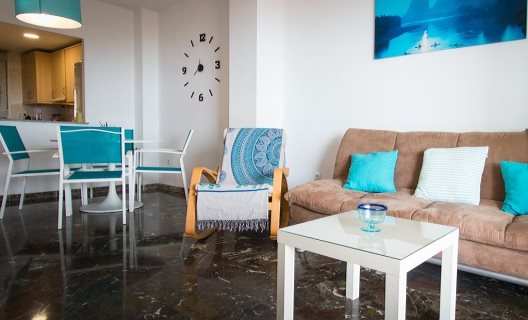 Apartamentos Holidays2fuengirola Carvajal