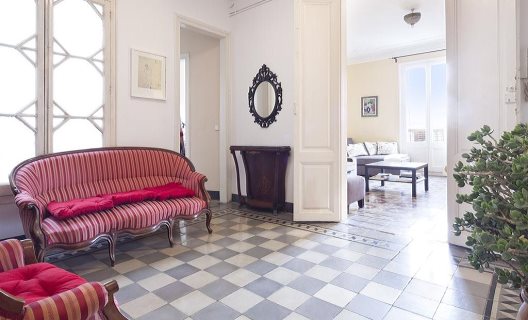 Apartamentos Home Around Exclusive