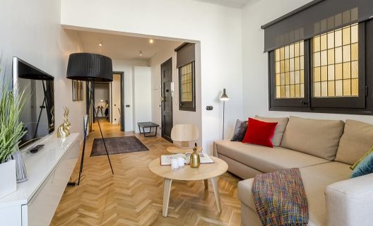Apartamentos Home Around Exclusive