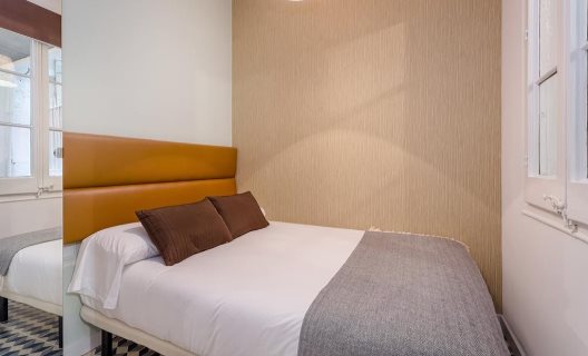 Apartamentos Home Around Exclusive