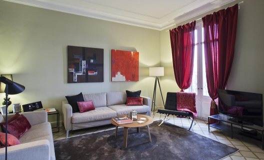 Apartamentos Home Around Exclusive