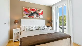 Apartamentos Homearound Rambla Suite & Pool