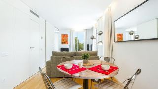 Apartamentos Homearound Rambla Suite & Pool