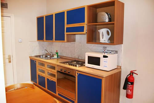 Apartamentos Hyde Park Economy