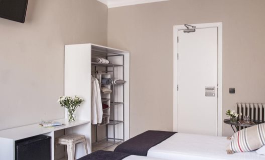 Apartamentos In Barcelona B&b Muntaner