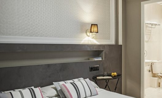 Apartamentos In Barcelona B&b Muntaner