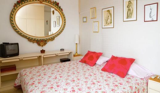 Apartamentos In Barcelona Gaudi Penthouse 2