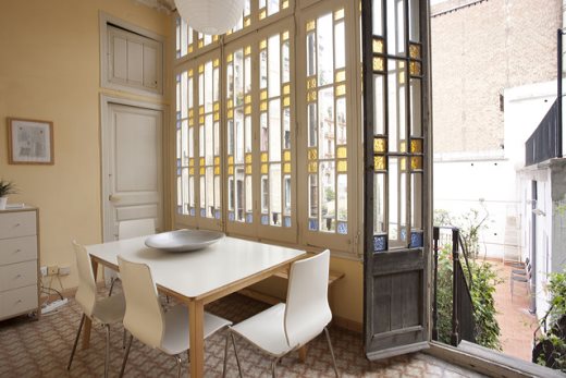 Apartamentos In Barcelona Sant Joan 4