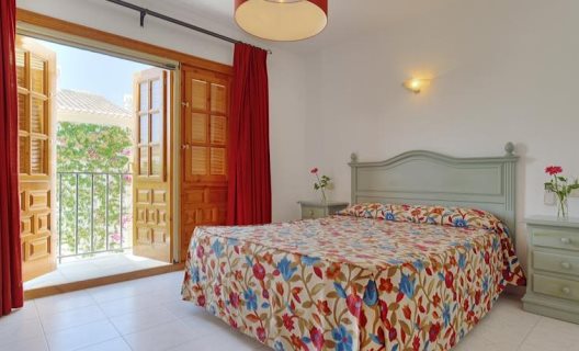 Apartamentos Infiniti Beach Resort