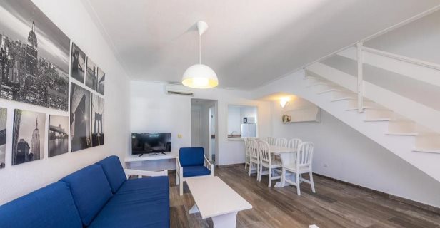 Apartamentos Iris