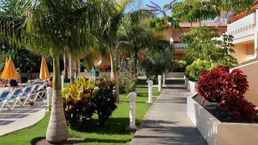 Apartamentos Jardín Del Conde