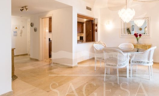 Apartamentos Jardines De Las Golondrinas