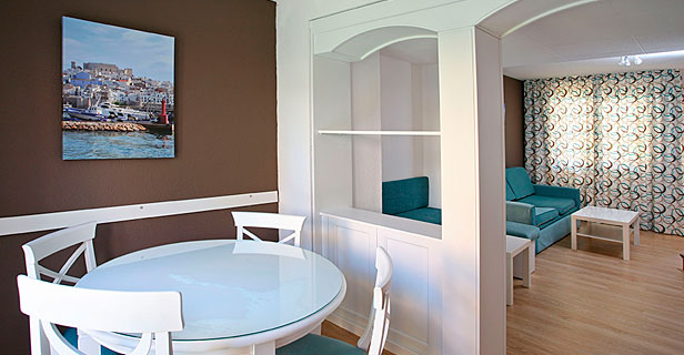 Apartamentos Jardines Del Plaza