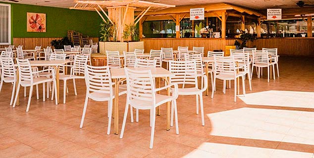 Apartamentos Jardines Del Plaza