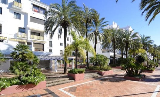 Apartamentos Jardines Del Puerto