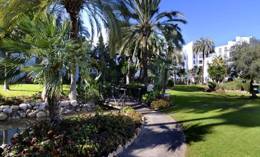 Apartamentos Jardines Del Puerto