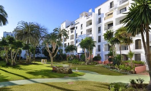 Apartamentos Jardines Del Puerto