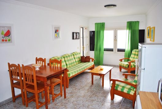 Apartamentos Juanita Beach