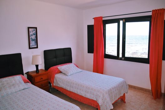 Apartamentos Juanita Beach