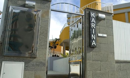 Apartamentos Karina