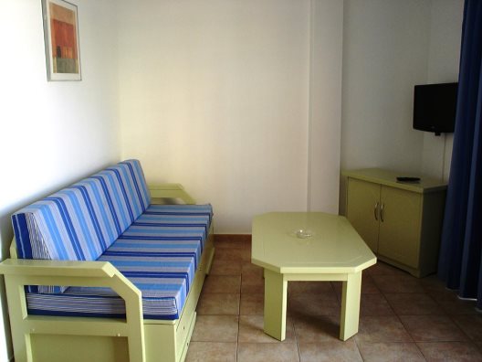 Apartamentos Karina