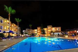 Apartamentos Kefalos Damon
