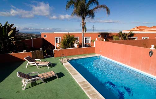 Apartamentos La Barranquera