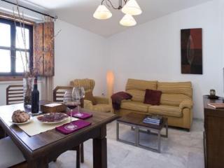 Apartamentos La Casa Del Pozo Santo