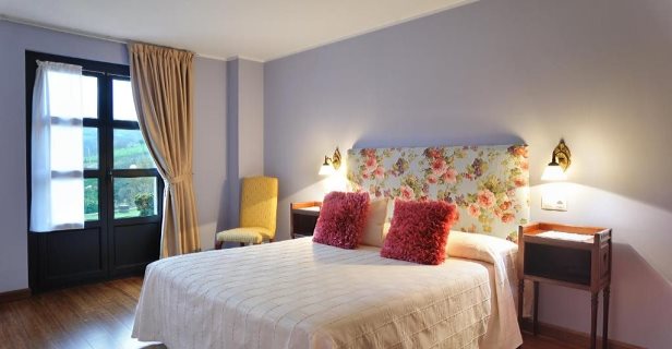 Apartamentos La Casona De La Roza