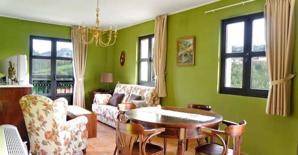 Apartamentos La Casona De La Roza