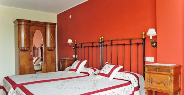 Apartamentos La Casona De La Roza