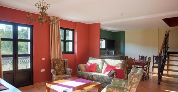 Apartamentos La Casona De La Roza